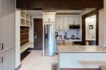 Kitchen - interior decor varies